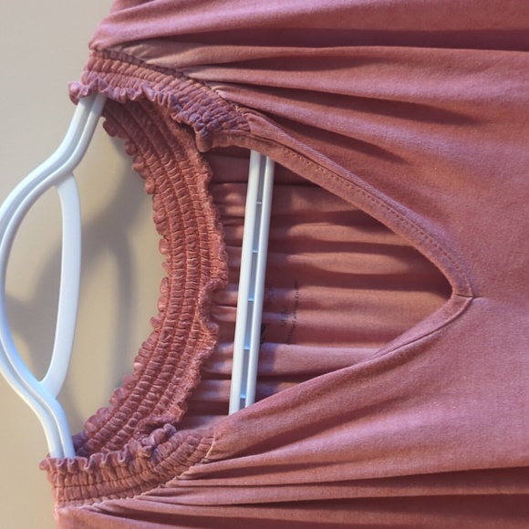 Rose pink sleeveless v neck top Size M - Picture 4 of 4